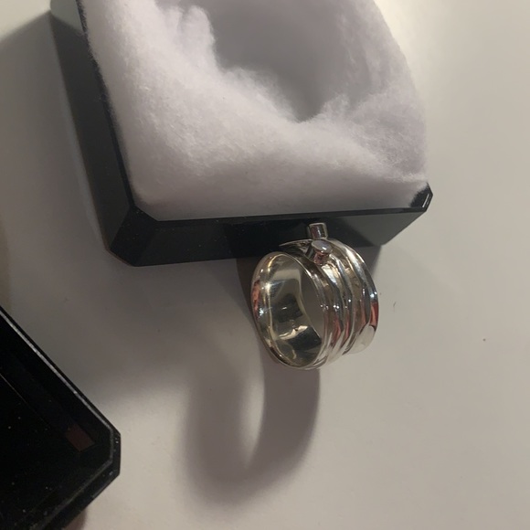 Silver Moon and Amethysts spin ring - Picture 3 of 4